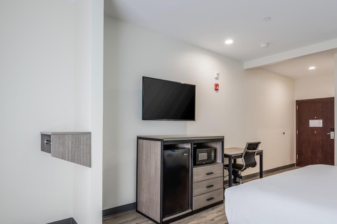 Red Lion Inn & Suites Кейти Экстерьер фото
